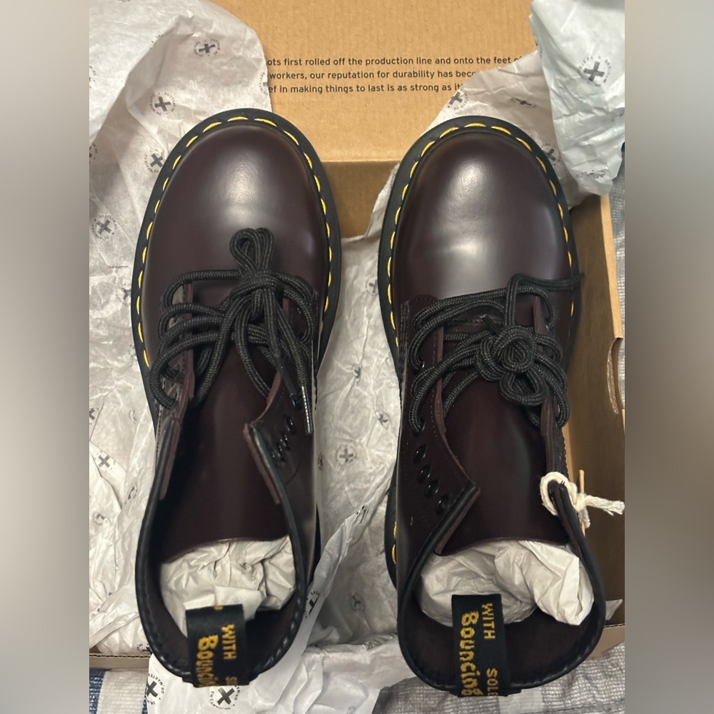 Dr. Martens 1460 Smooth Leather Lace-Up Boots in Burgundy - Picture 16 of 17